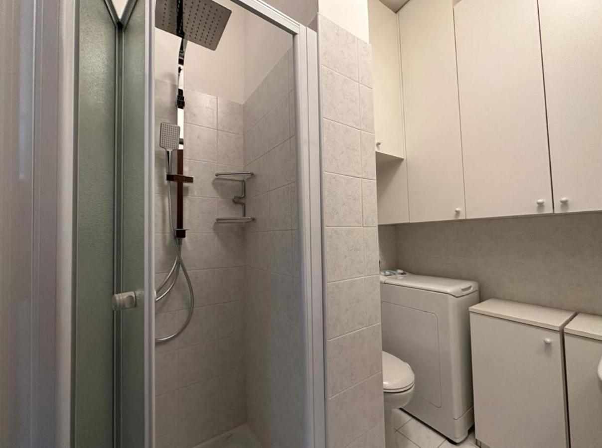 Blue Rosa Flat Apartment Падуа Екстериор снимка