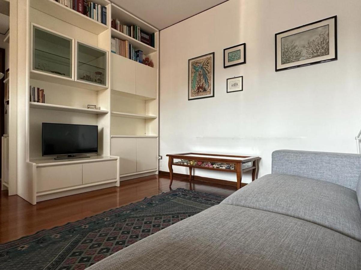 Blue Rosa Flat Apartment Падуа Екстериор снимка