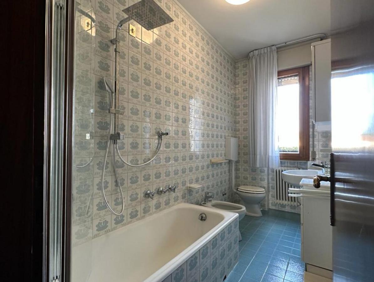 Blue Rosa Flat Apartment Падуа Екстериор снимка